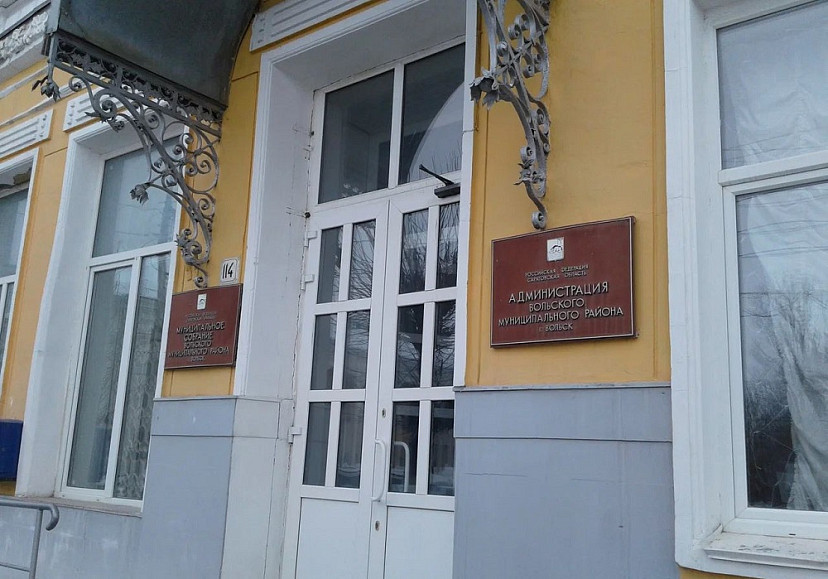 Администрацию Вольского района обязали оборудовать контейнерные площадки