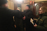 Мужчина до смерти избил шарившего в его карманах друга