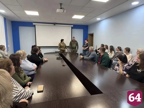 Специалист саратовского водоканала награждена медалью «За содействие СВО» 