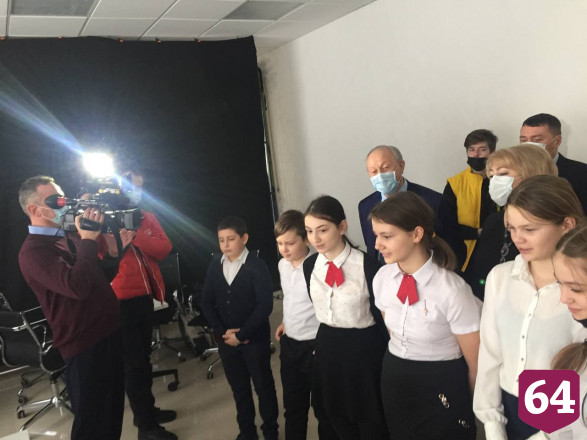 Губернатор отметил востребованность специалистов строительной отрасли 