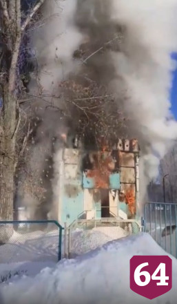 В городском парке сгорела подсобка с вещами рабочих