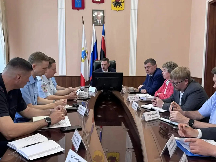 В Энгельсе ловят несовершеннолетних мотонарушителей