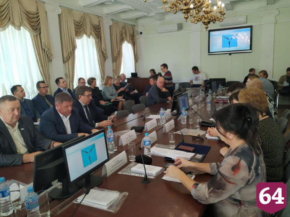 Депутатов о помощи с ремонтом попросили 2 саратовских театра  
