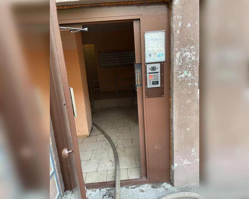 На пожаре в многоэтажке пострадала трехмесячная девочка