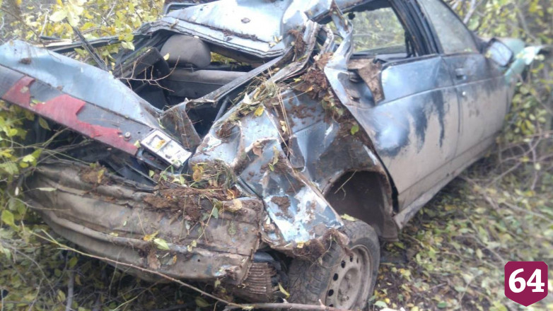 Водитель «Лады» покалечил пассажиров и сбежал с места ДТП