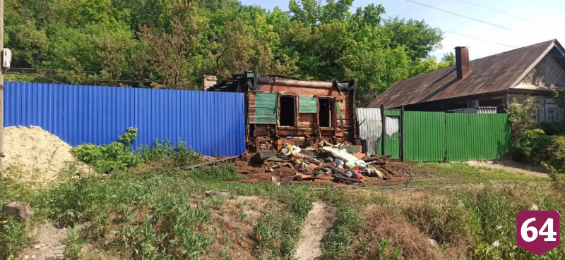 Многодетный отец спешил на пожар и погиб в ДТП под Саратовом