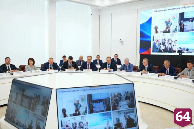 Губернатор отметил помощь саратовских волонтеров участникам СВО