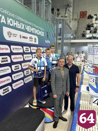Саратовские прыгуны в воду завоевали медали «Лиги юных чемпионов» 