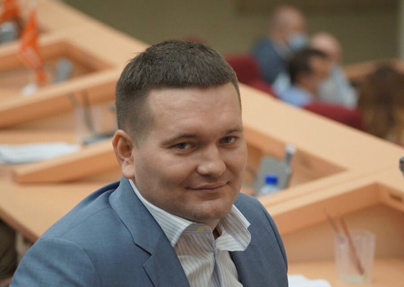 Депутат считает грязным приемом привлечение на митинги детей