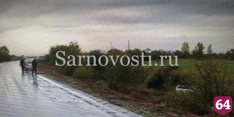 Два человека погибли при опрокидывании иномарки под Саратовом