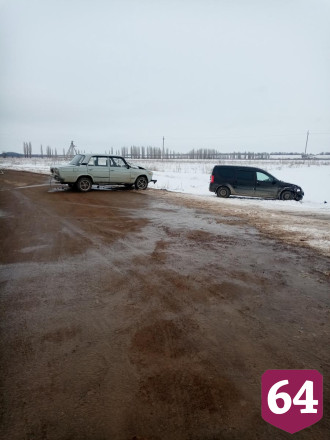 Пожилая пассажирка «Ларгуса» пострадала в ДТП под Саратовом