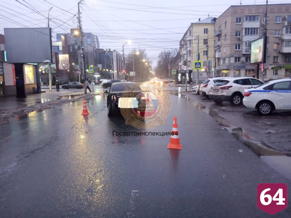 Женщина покалечилась в аварии на Большой Казачьей