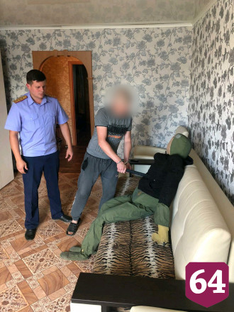 Под Энгельсом 22-летний сын напал с ножом на родителей