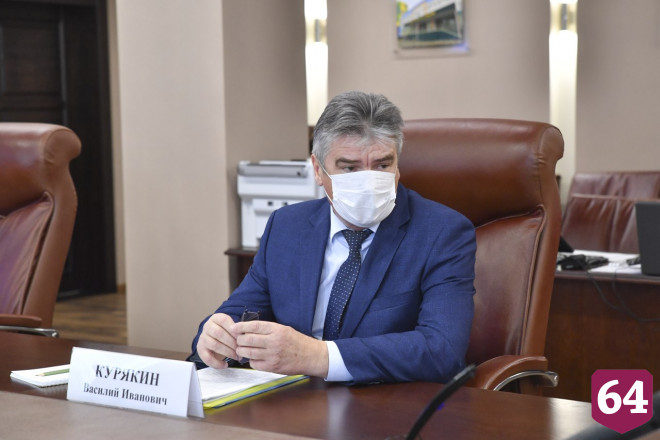 Чиновники отчитались губернатору о наличии лекарств от коронавируса в районах 