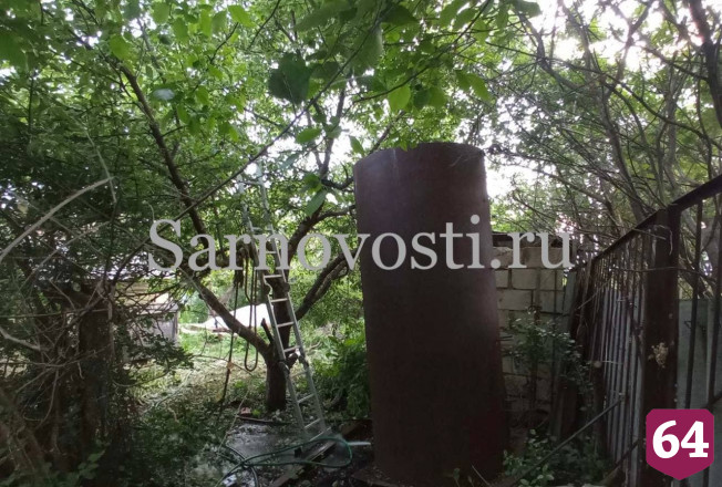 Саратовского пенсионера насмерть придавило емкостью с водой