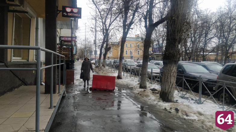 После публикации «Региона 64» в Саратове убрали ловушку для пешеходов