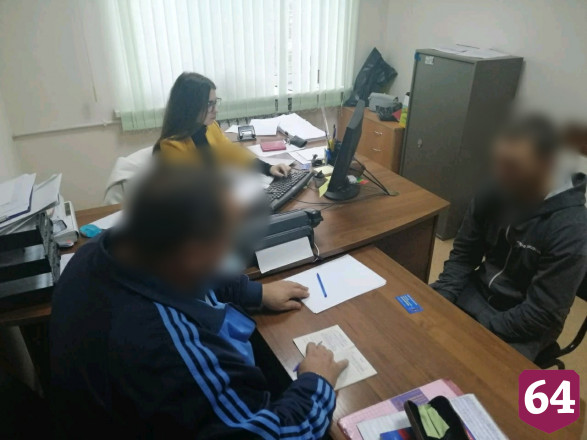 Мужчина до смерти забил ответившего по телефону его сожительницы знакомого