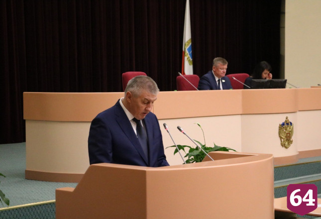 В Саратовской облдуме число депутатов с зарплатой выросло до 17 
