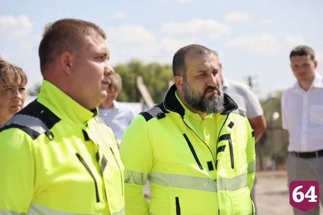 Володин предложил главе района поработать с лопатой в руках   