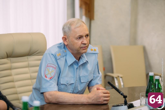 Выпускники СГЮА встретились с начальником ГУ МВД России по Саратовской области