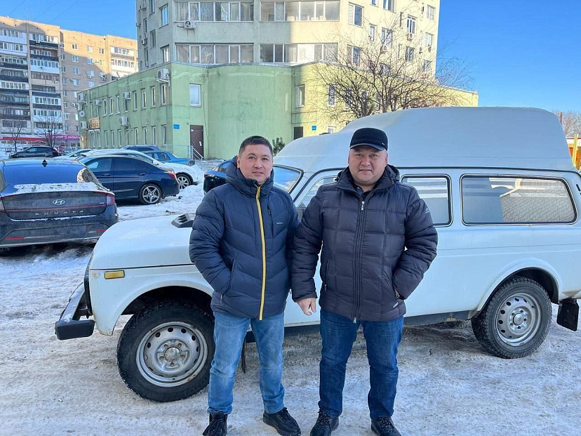 Казахи Саратовской области купили «Ниву» участникам СВО