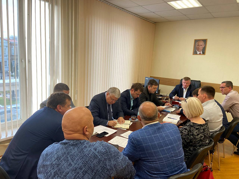 Названы причины затянувшейся реконструкции техникума в Саратове