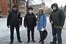 Полицейские на улицах Саратова дарили женщинам цветы