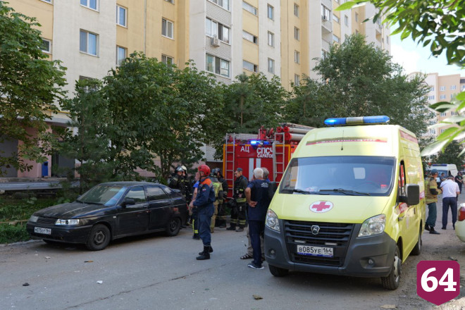 Выросло число погибших при взрыве газа в многоэтажке Саратова