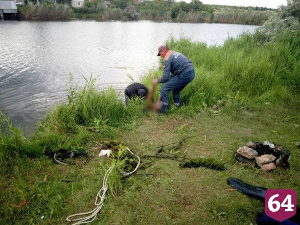 Саратовские спасатели извлекли из воды третьего утопленника