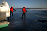 Водолазы прекратили поиски утонувших в Волге малолетних братьев