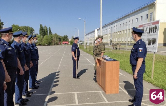 В Саратовской области выбирают лучшего старшину 
