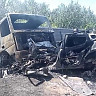 В Саратовской области водитель легковушки погиб в ДТП с фурой