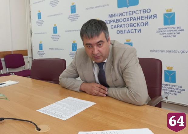 Саратовцев призвали привиться от коронавируса до новой волны заболеваемости
