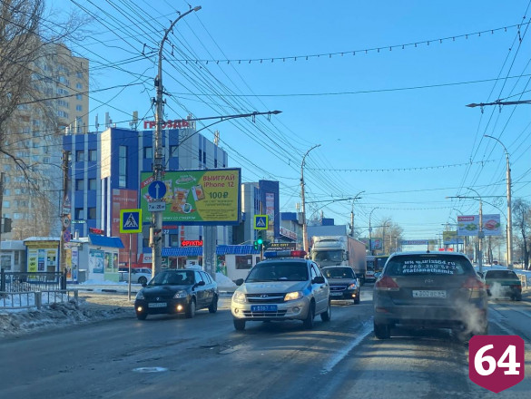 ДТП спровоцировало многокилометровую пробку на проспекте 50 лет Октября