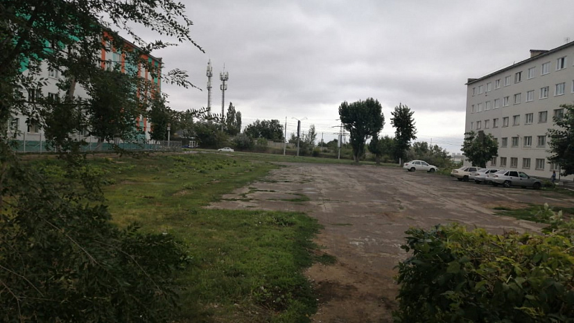 В Саратове подготовили площадку под новую ледовую арену 