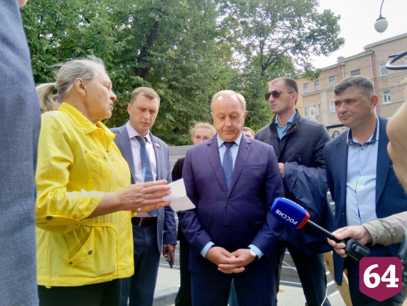 Губернатор не намерен давать второй срок саратовским коммунальщикам 