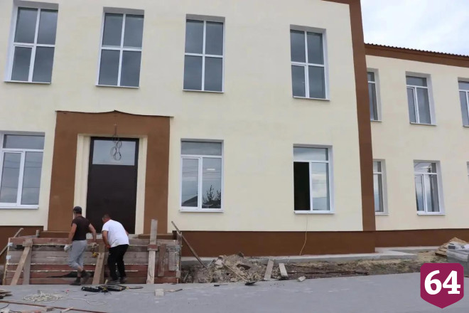В саратовской сельской школе после капремонта появились столовая и пищеблок