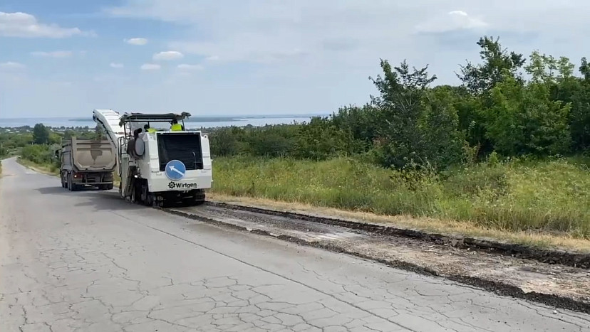 После жалоб Панкову начался ремонт дороги в Гагаринском районе