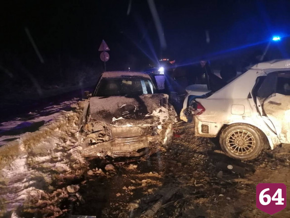 Два человека пострадали в ДТП на саратовской трассе
