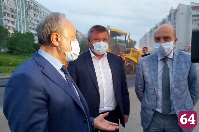 В Саратове качество ремонта дорог проверяют 3 лаборатории