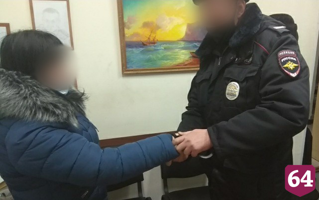 Под Саратовом женщина в гостях убила хозяина ножом в голову