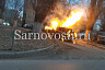 В Саратове после громкого хлопка вспыхнул автомобиль