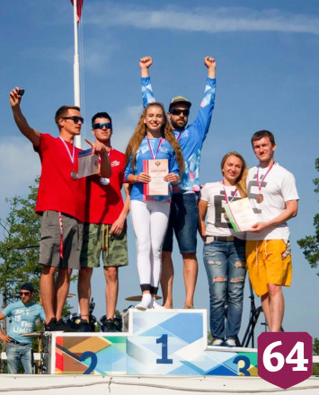 Саратовская чемпионка по танцам в небе выступит за Россию в США