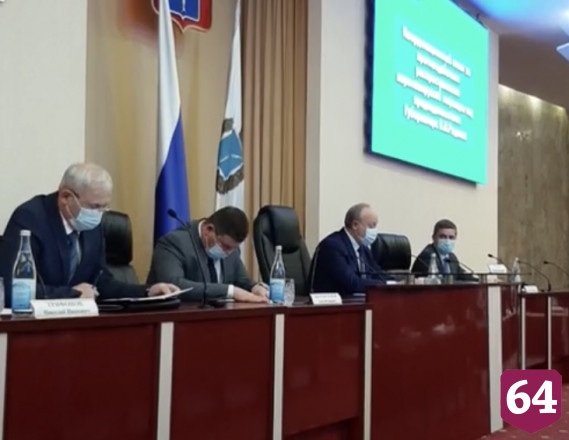 Губернатор поручил контролировать ситуацию с заболеваемостью саратовских школьников 