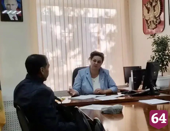 Жители пожаловались главе района на УК и демонтаж ларька