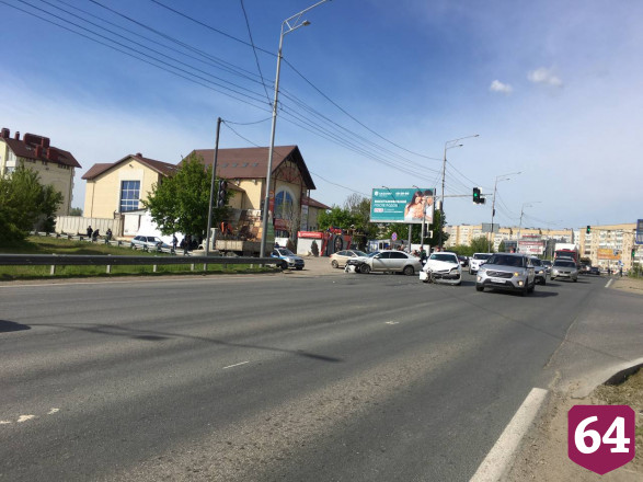 Дорожная авария в Юбилейном привела к большой пробке