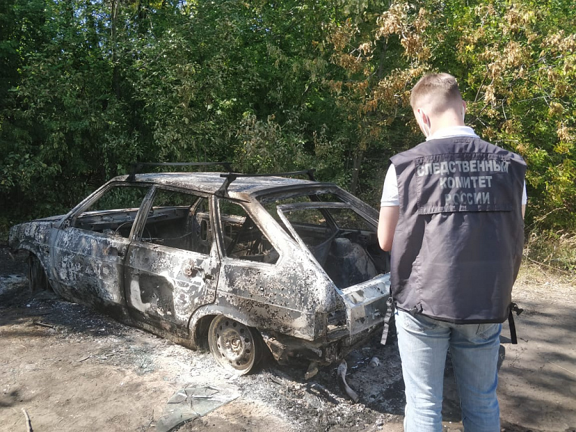 Уснувший в машине саратовец сгорел заживо