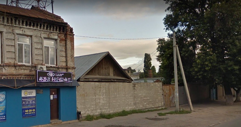 У рынка «Привоз» сгорел частный дом