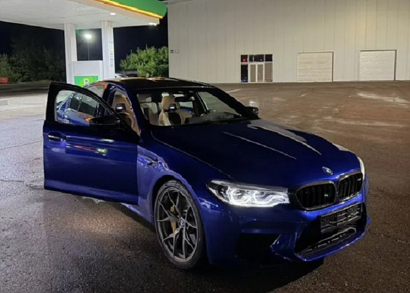 Саратовский блогер предложил бесплатно катать детей на BMW 