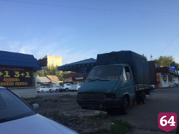 Саратовцы пожаловались на торговцев тухлыми арбузами 